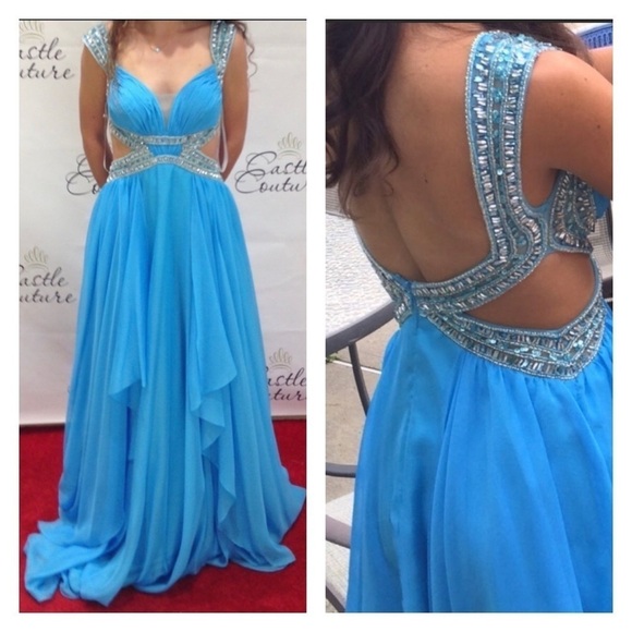 NWT SHERRI HILL Blue Crystal Beaded Cutout Open Back Grecian Gown Size 6 Prom - Picture 5 of 13